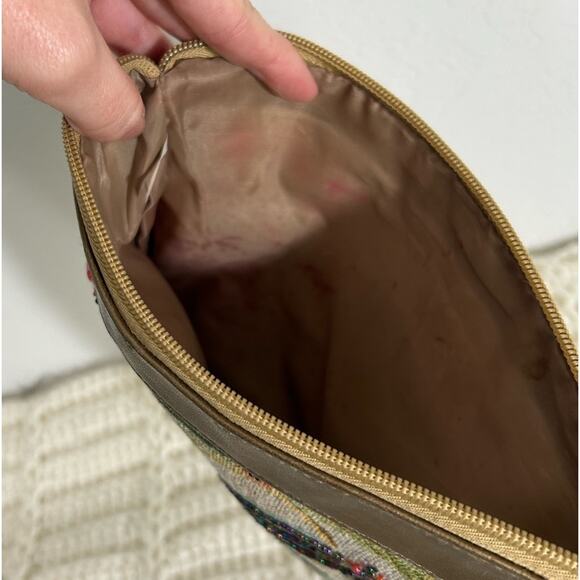 signature club A - beach tropical cosmetic bag- beaded - some wear - clutch - Picture 10 of 12